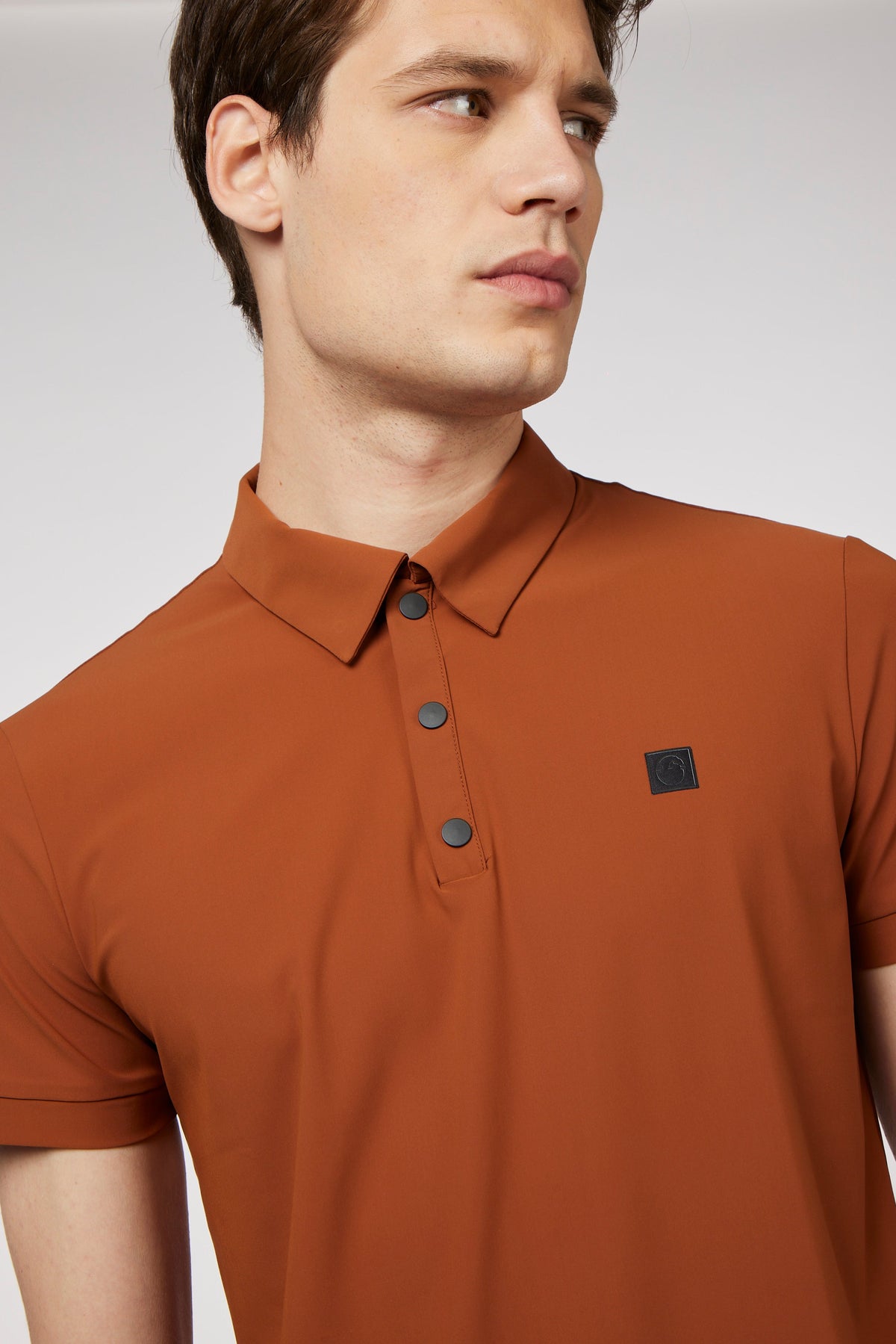 VESTRUM BARI MEN'S SHORT-SLEEVED TRAINING TOP