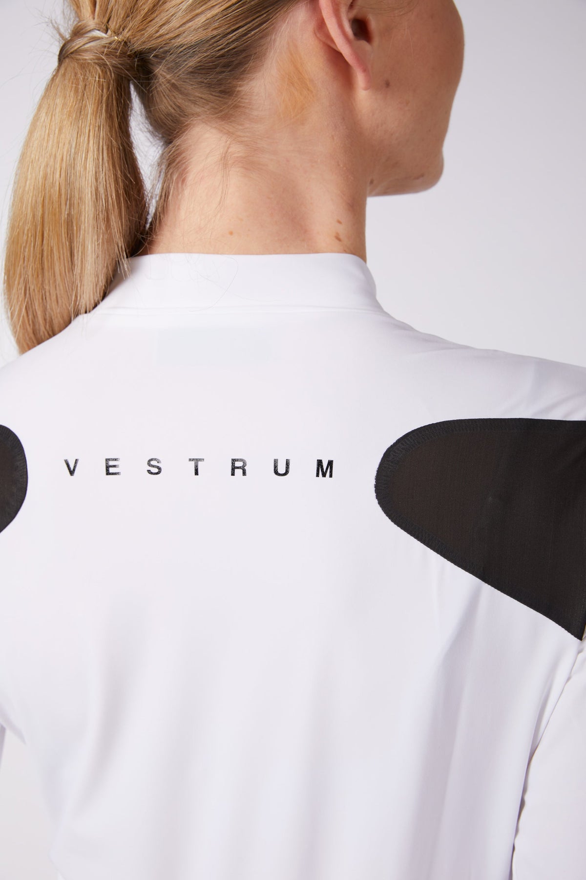 VESTRUM ARZACHENA WOMEN'S LONG-SLEEVED TRAINING TOP