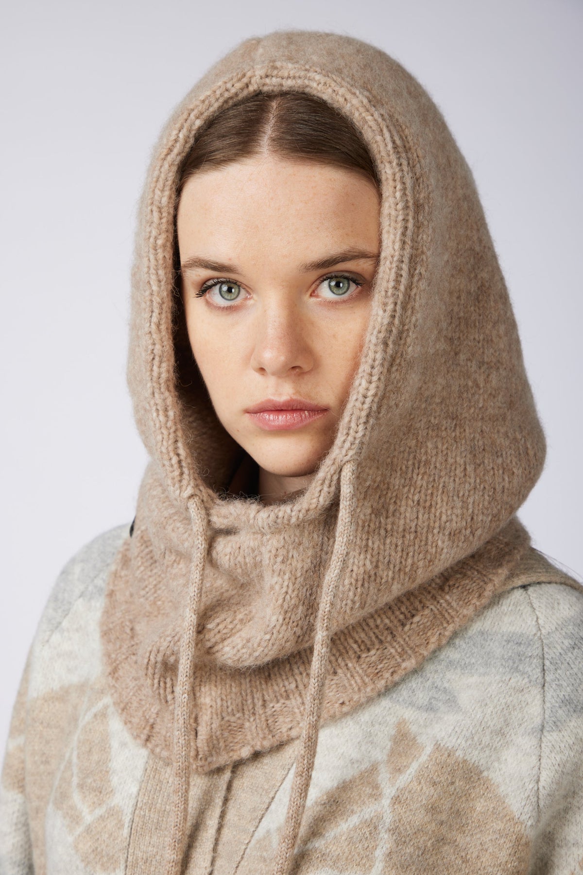VESTRUM SILLIAN BALACLAVA