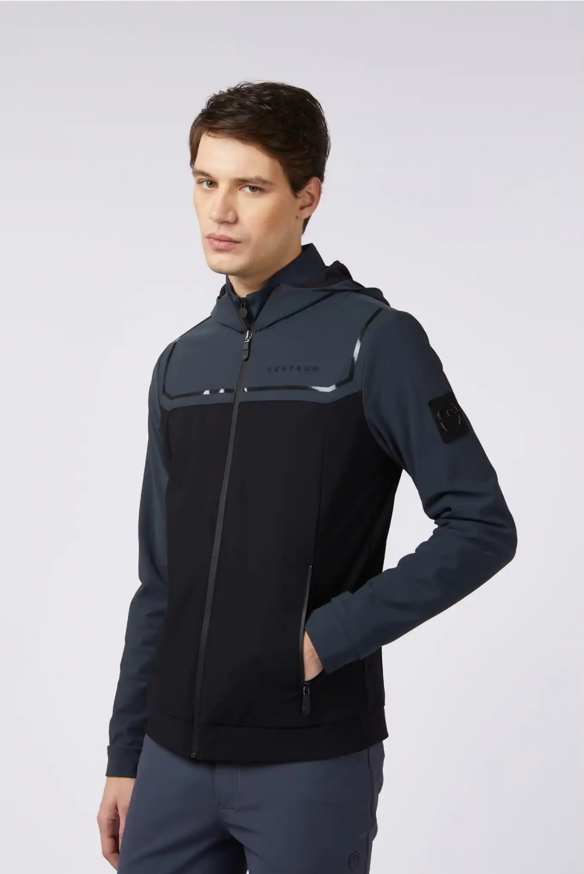 CHAQUETA SOFTSHELL PARA HOMBRE TREVIRI