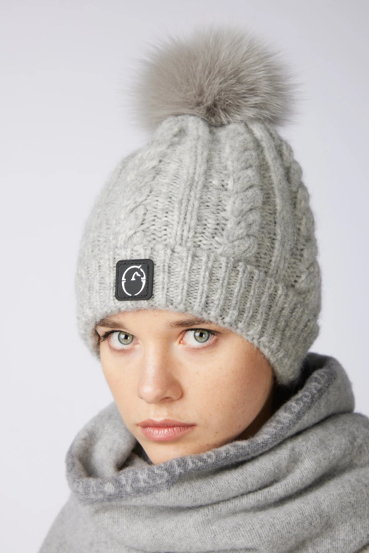 VESTRUM DERVIO WINTER BEANIE