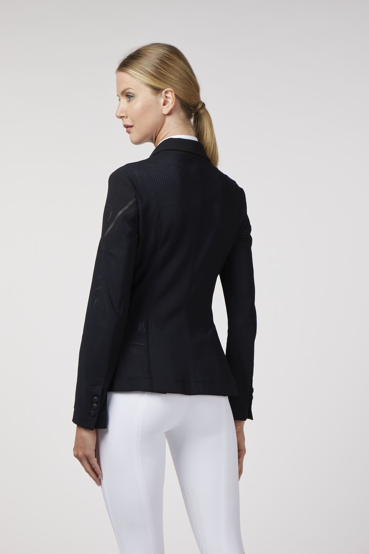 VESTRUM CAPRI WOMEN'S SHOW JACKET